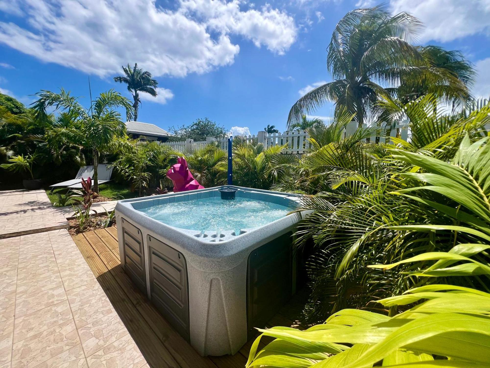 Villa Simeon Saint Francois Avec Piscine Privee Et Jacuzzi Proche Plage المظهر الخارجي الصورة
