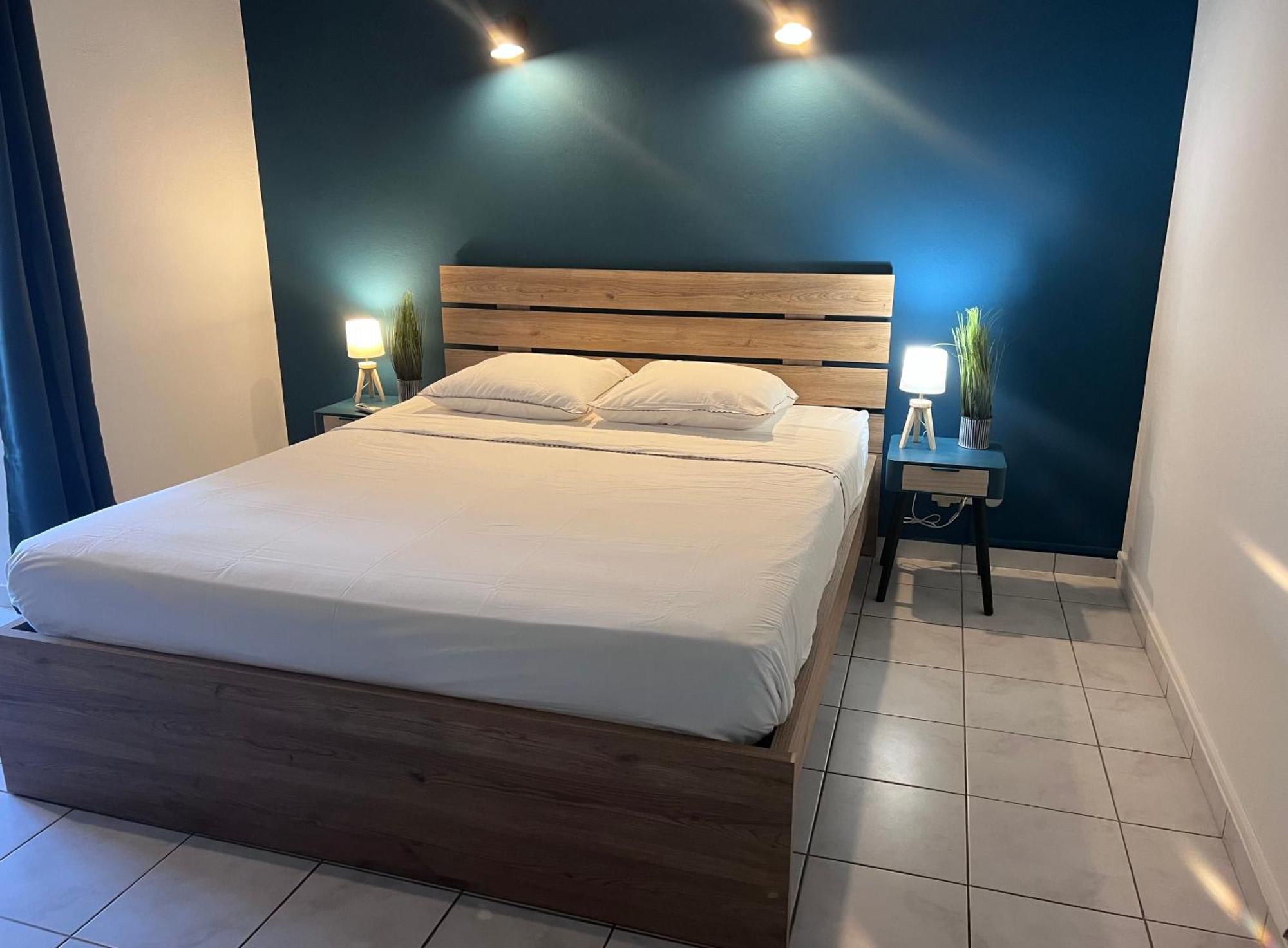Villa Simeon Saint Francois Avec Piscine Privee Et Jacuzzi Proche Plage المظهر الخارجي الصورة